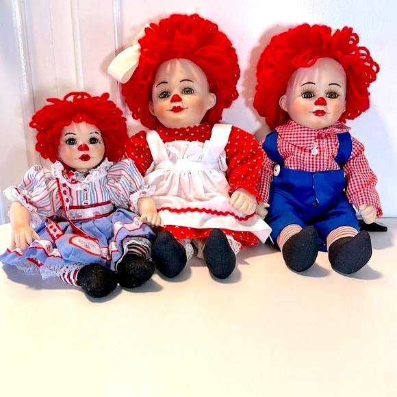 Marie Osmond Other - Marie Osmond Fine Porcelain Collector Dolls Rags & Rosie “Twins” 12”, sm doll 8”